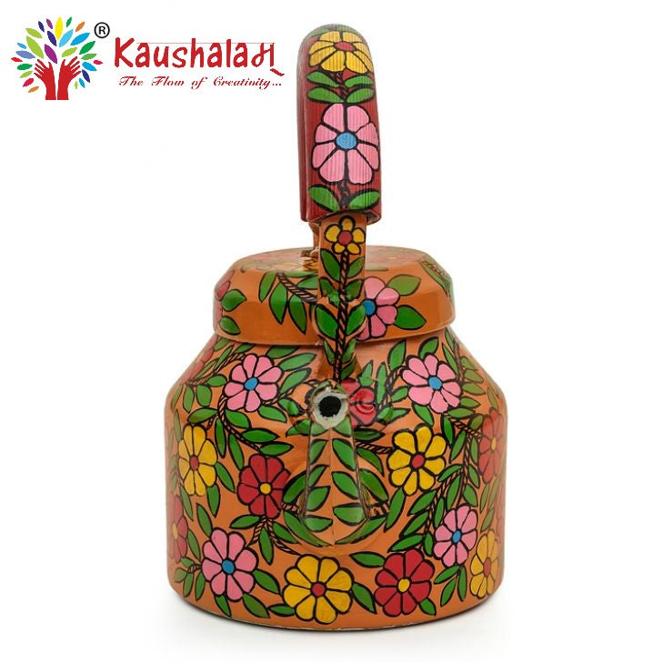 Hand Painted Kettle : Daisy
